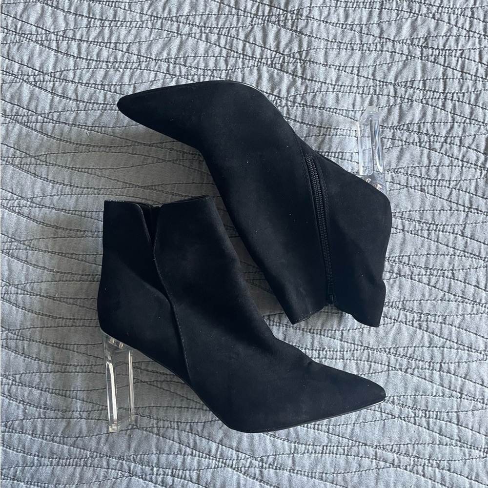 NWOT Marc New York Amelia Black Suede Block Ankle Booties Size 9.5